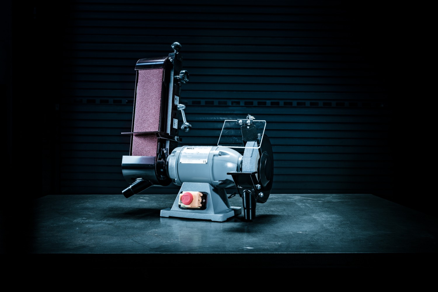 GS-200