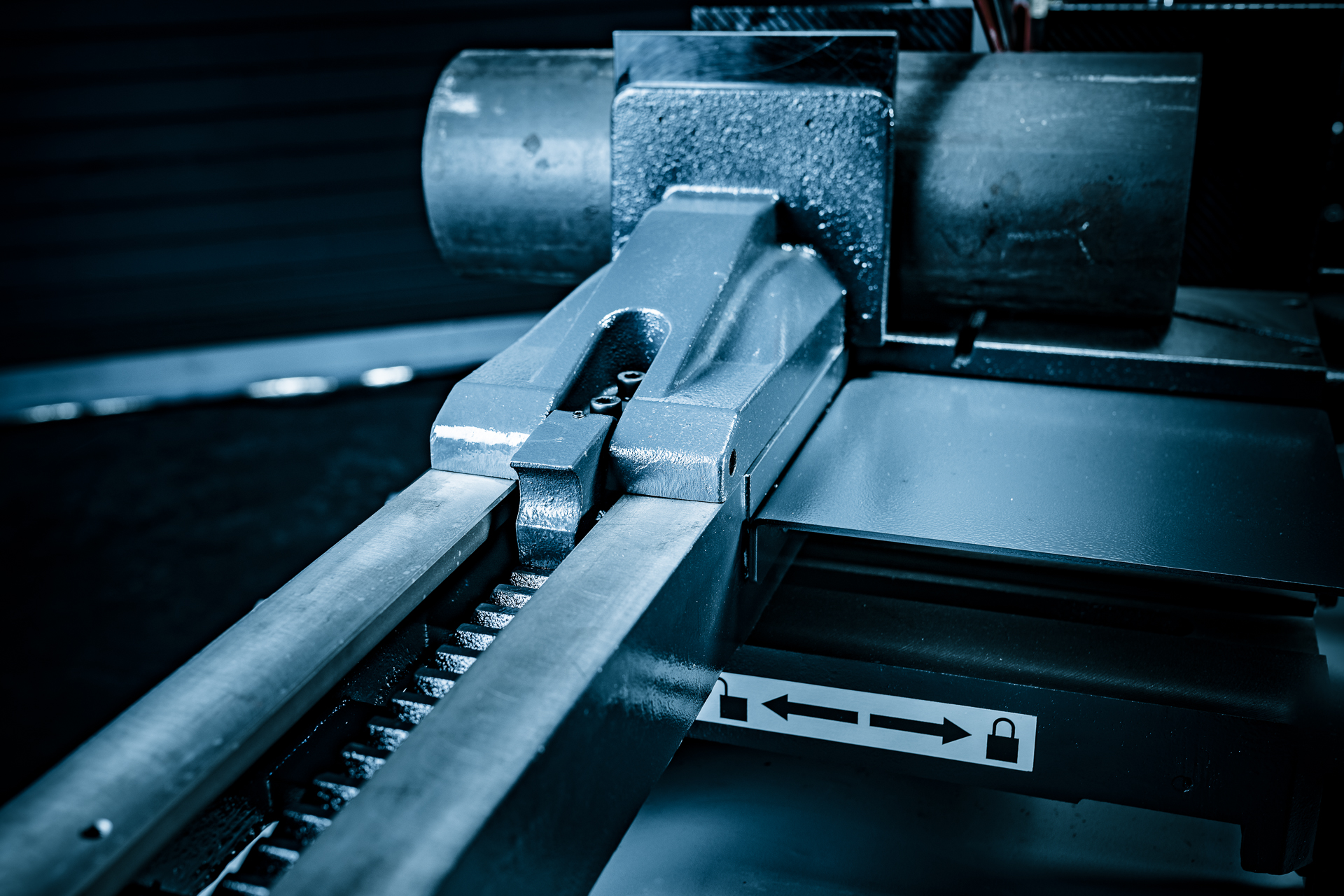 Metallbandsäge BS-350HV – 7